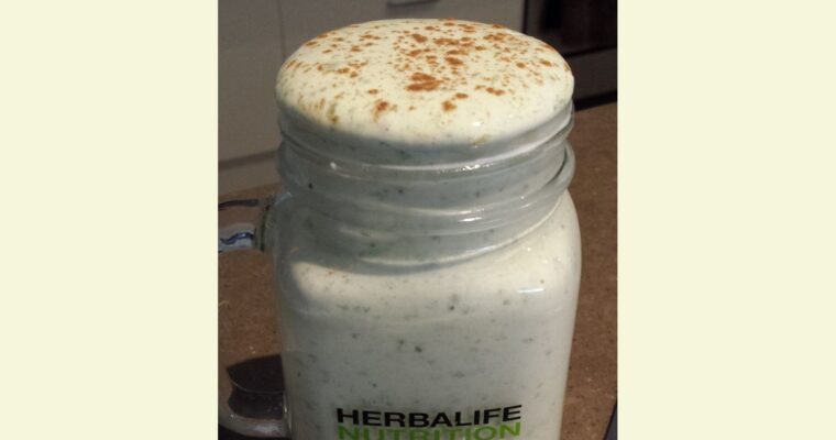 Bok Choy Apple Cinnamon Shake